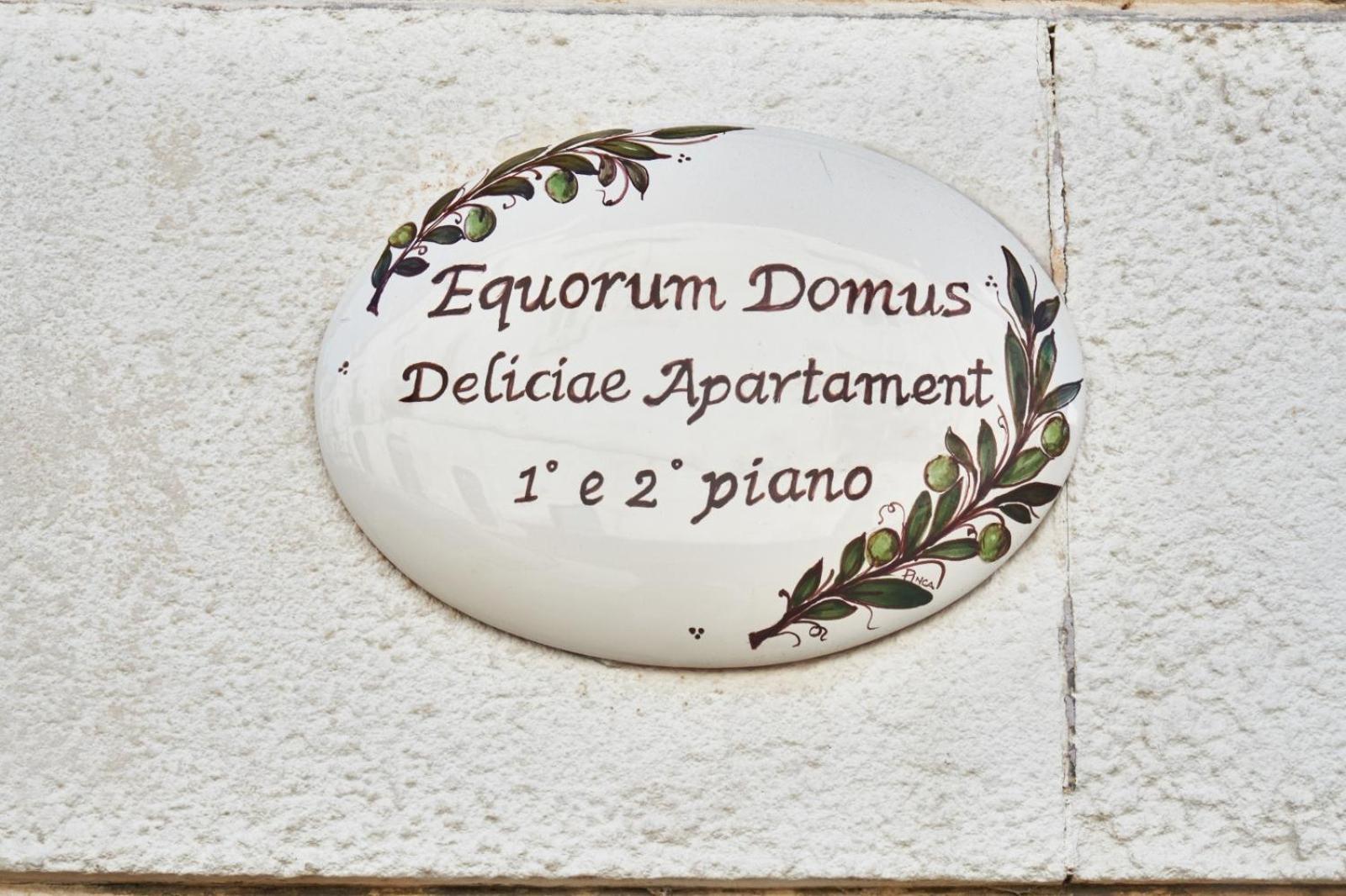 Equorum Delicious Suite - Ostuni Centro Exteriör bild