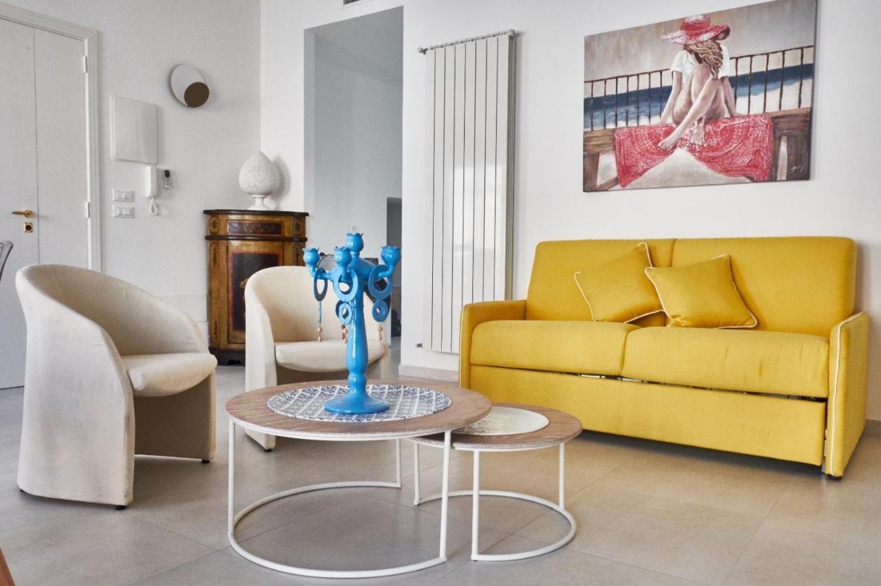 Equorum Delicious Suite - Ostuni Centro Exteriör bild